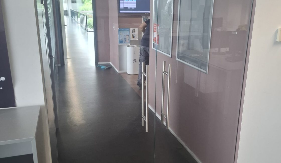 WhatsApp Image 2025-09-28 à 18.00.21_27e05218